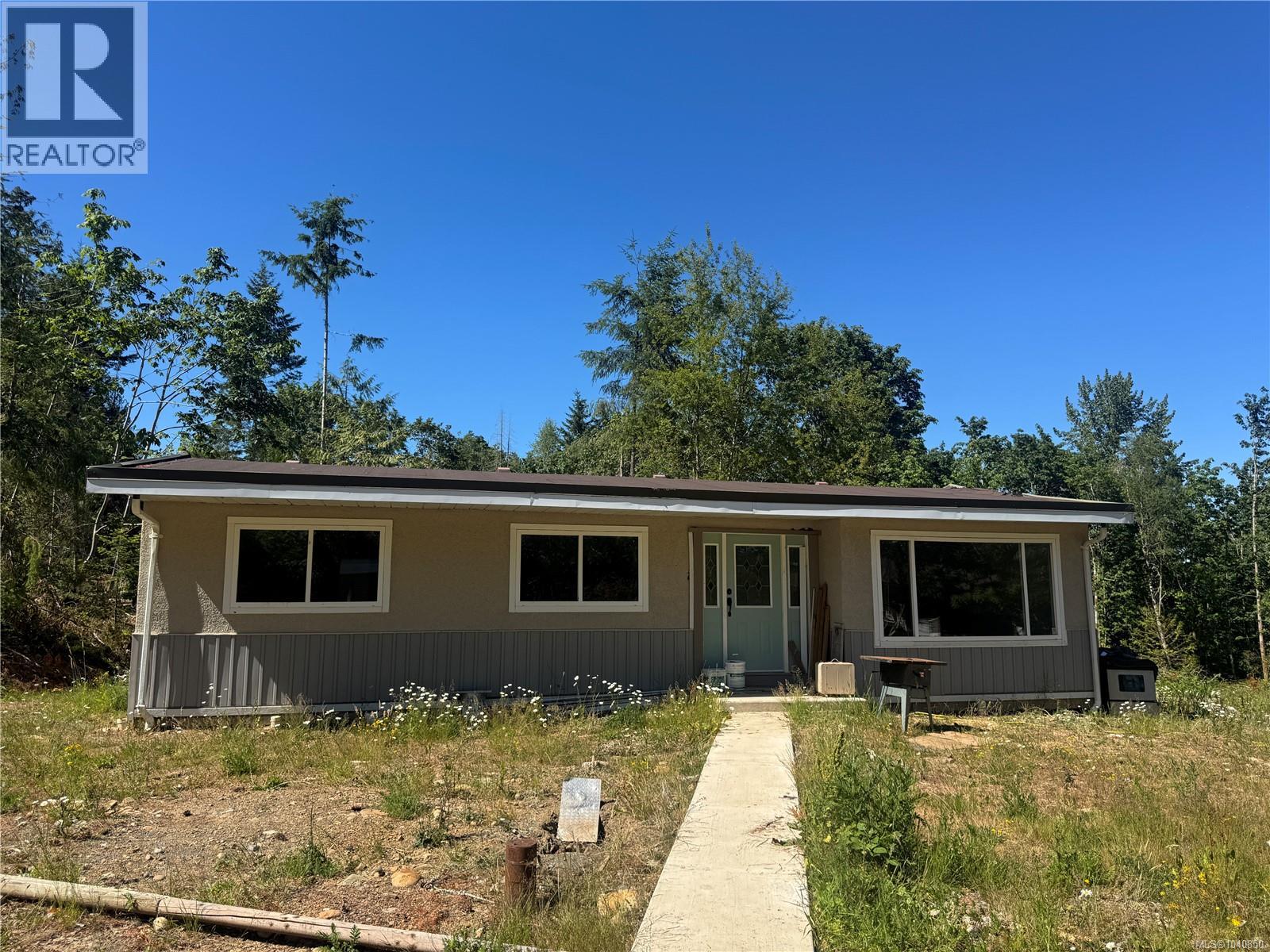 7390 Cougar Smith Rd Property Photo 8