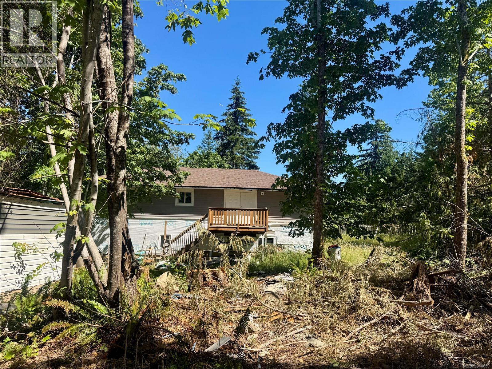 7390 Cougar Smith Rd Property Photo 9