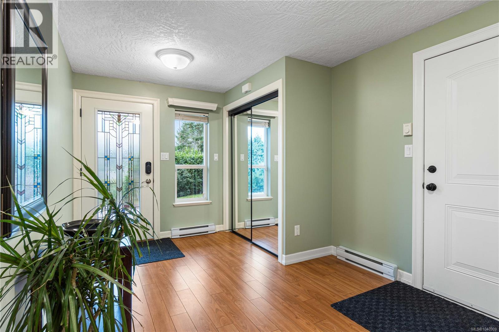 1763 Martini Way Property Photo 34