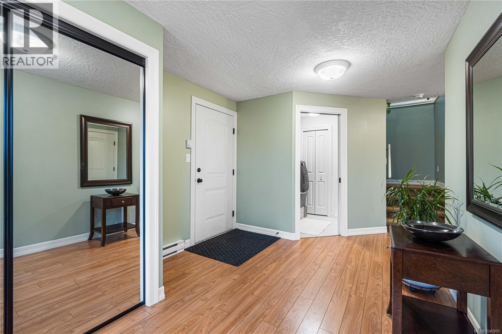 1763 Martini Way Property Photo 36