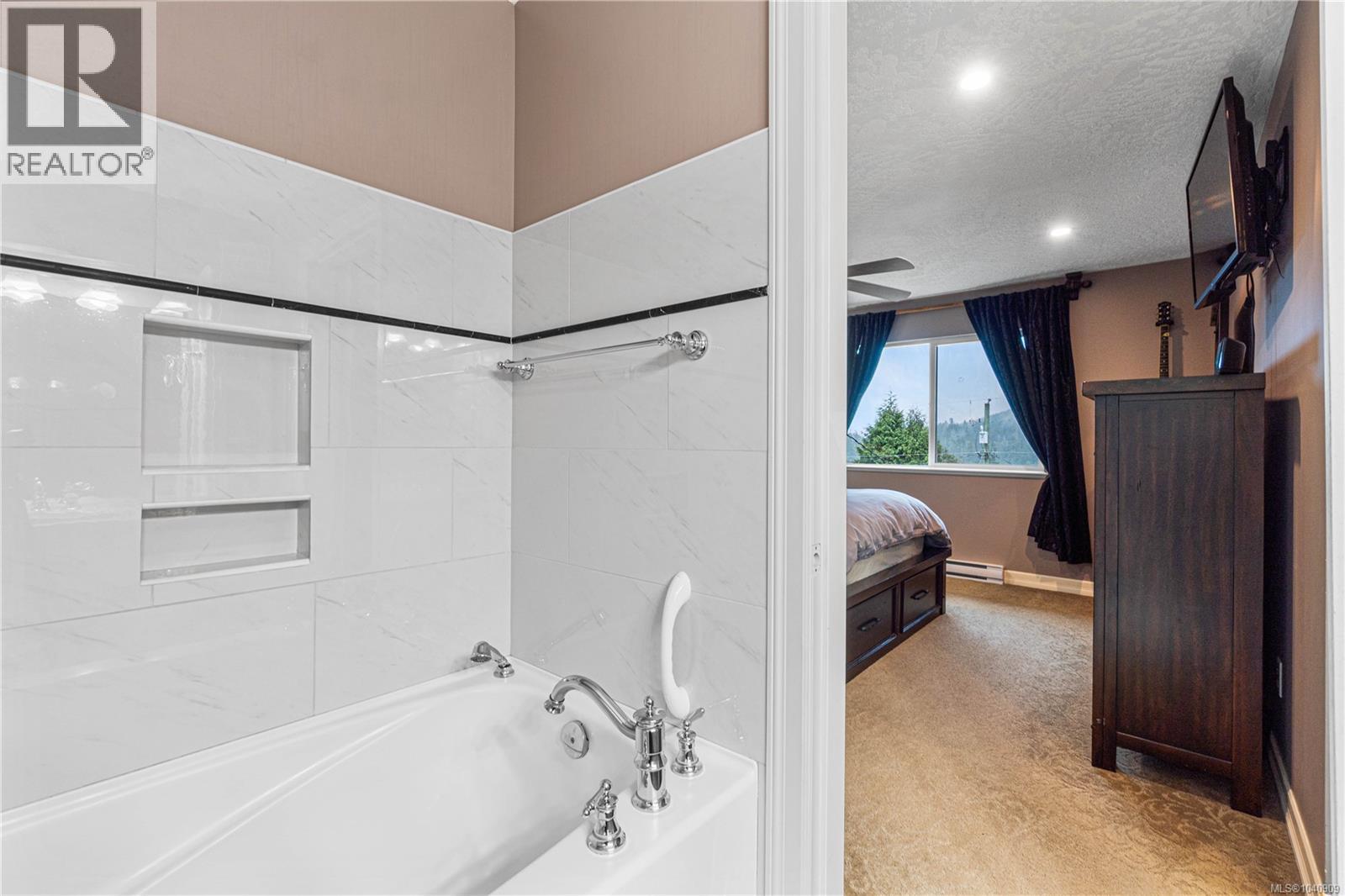 1763 Martini Way Property Photo 43