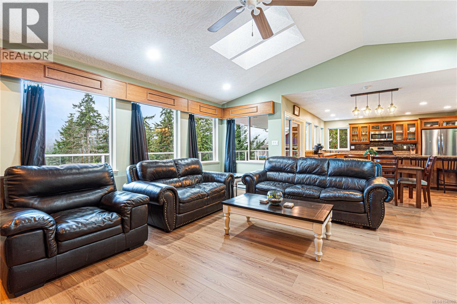1763 Martini Way Property Photo 47