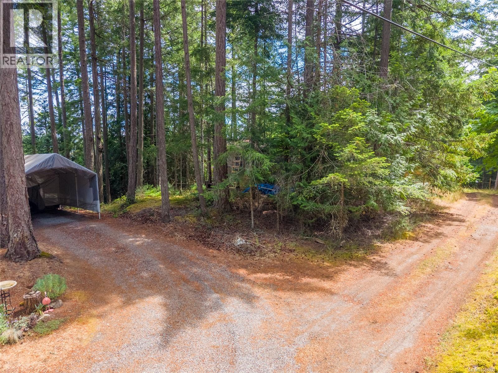 4611 Mate Rd Property Photo 1
