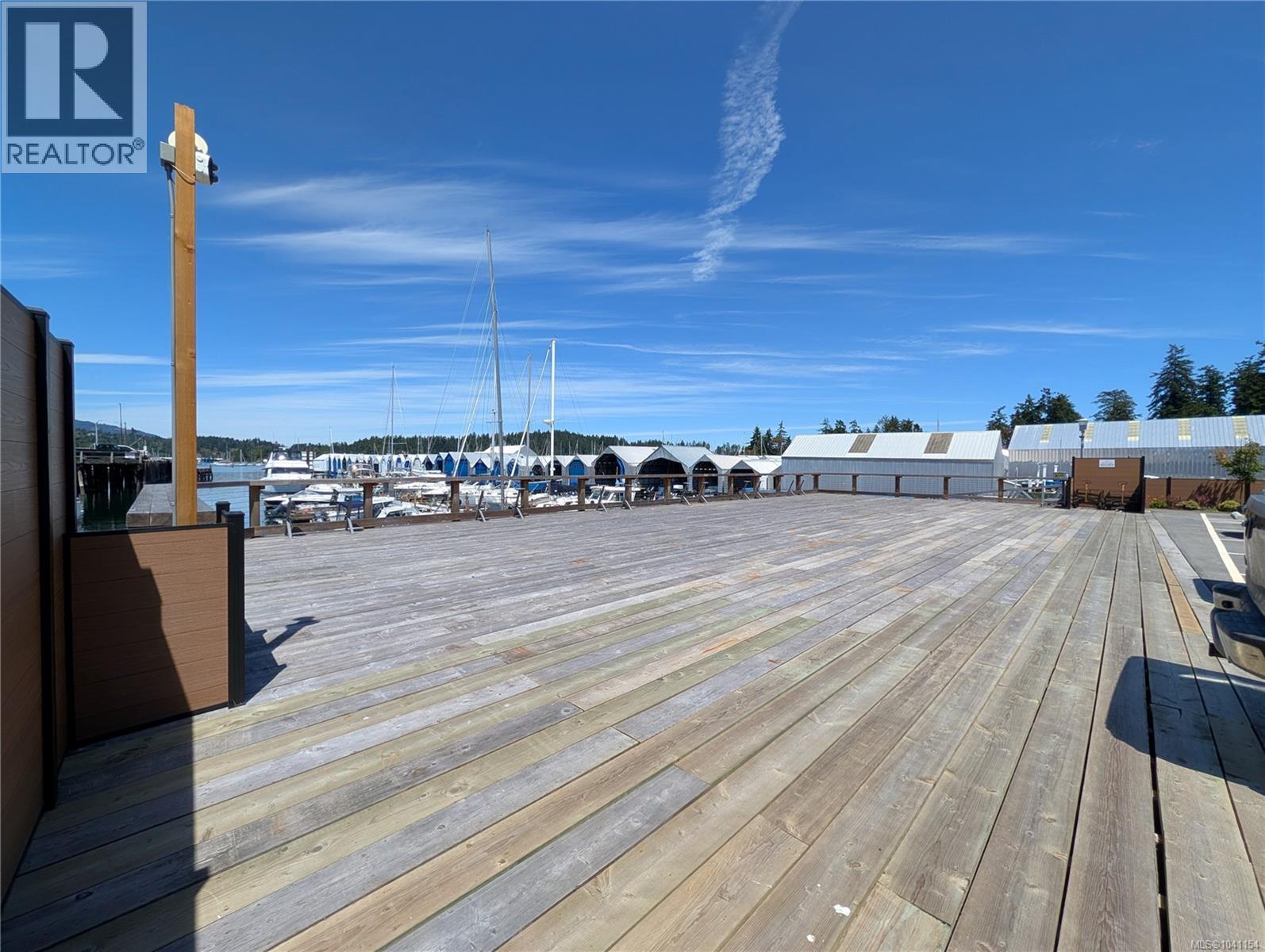 101 2270 Harbour Rd Property Photo 14