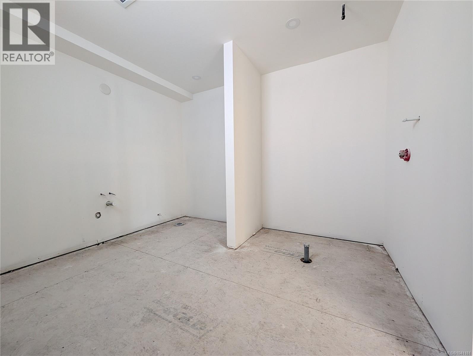 102 2270 Harbour Rd Property Photo 15