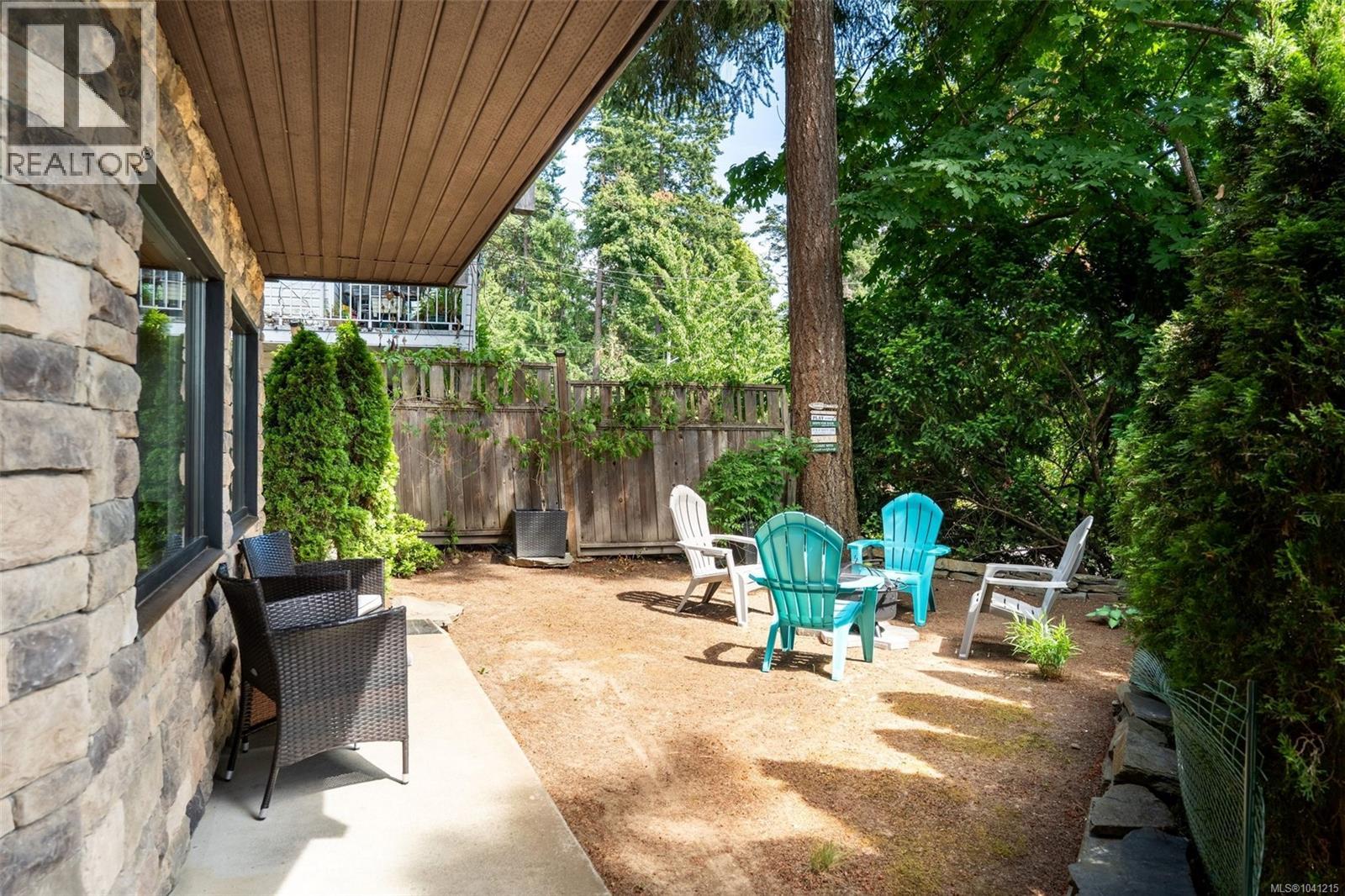 1819 Deborah Dr Property Photo 37