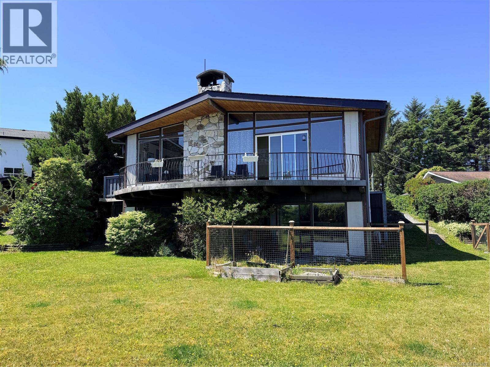 2472 Mountview Rd Property Photo 1