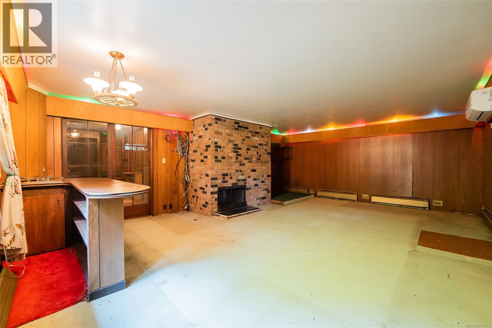 2792 Holden Corso Rd Property Photo 8