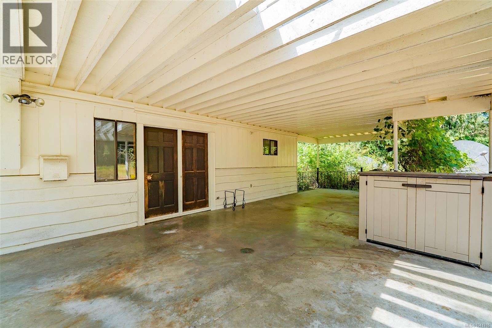 2792 Holden Corso Rd Property Photo 21