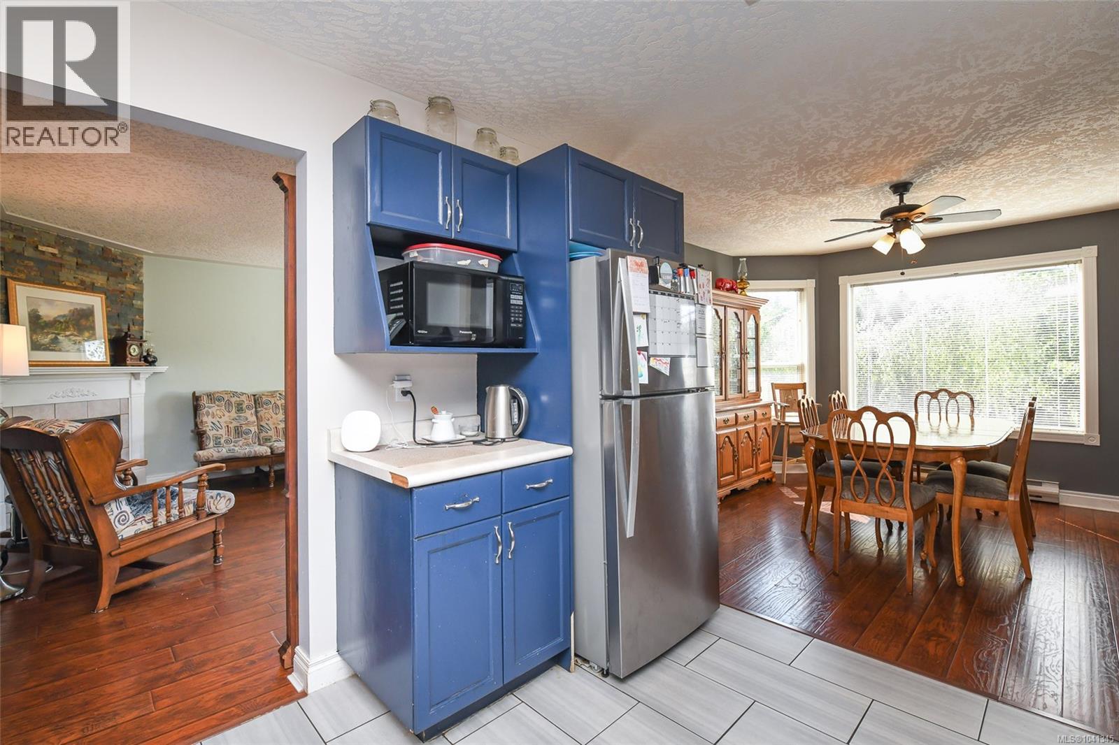 4681 Shetland Pl Property Photo 7