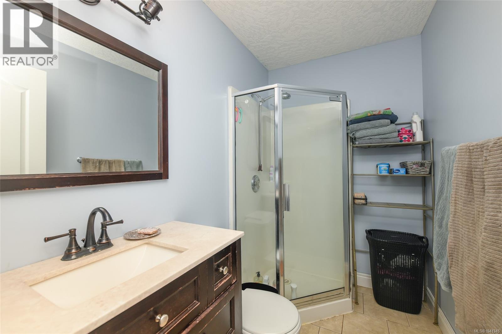 4681 Shetland Pl Property Photo 16
