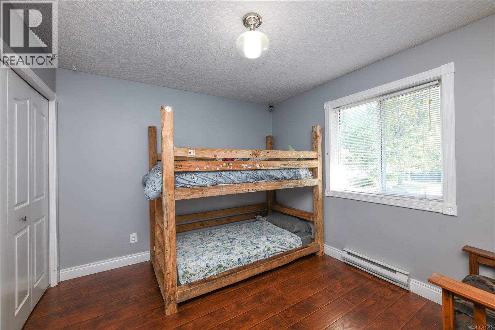 4681 Shetland Pl Property Photo 17