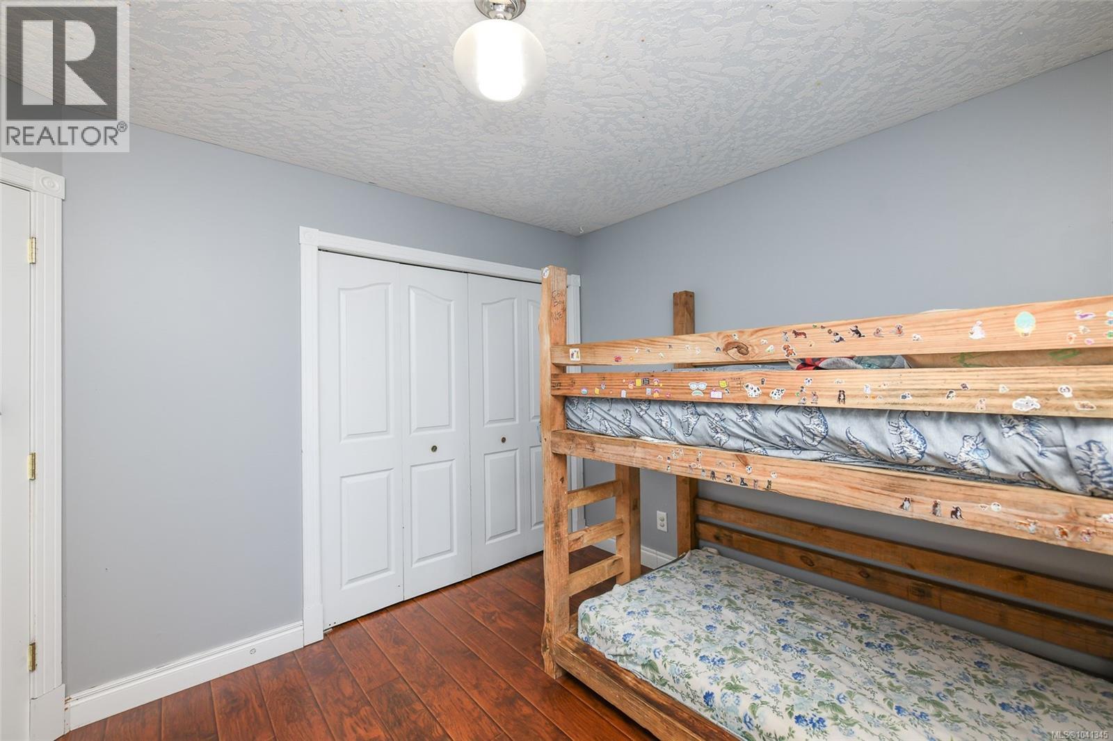 4681 Shetland Pl Property Photo 18