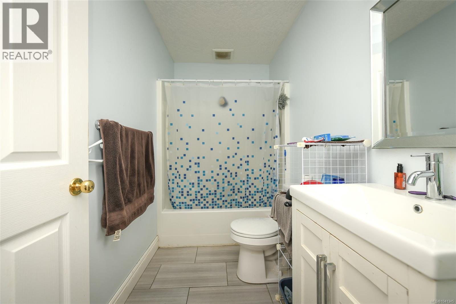 4681 Shetland Pl Property Photo 22