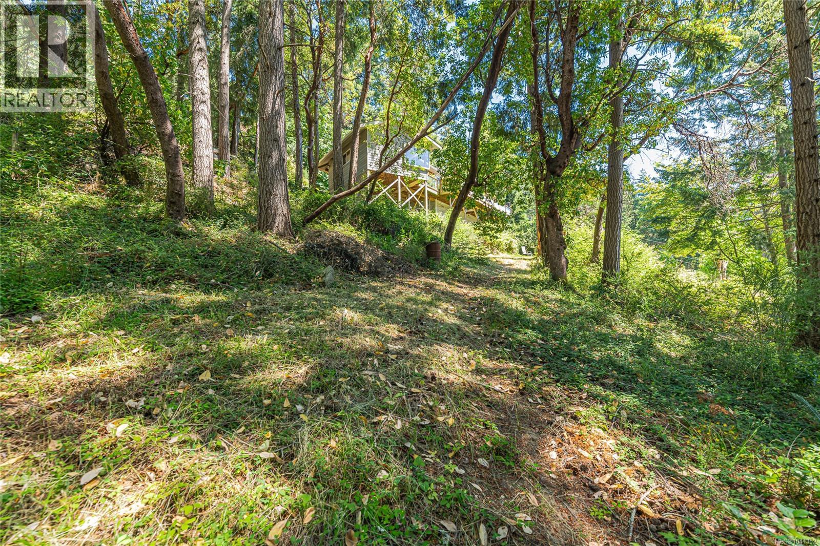 351 Elizabeth Dr Property Photo 50