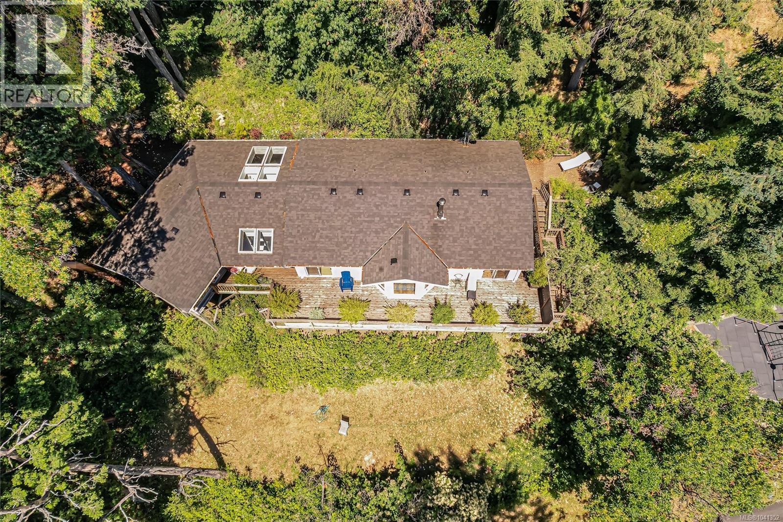 351 Elizabeth Dr Property Photo 64