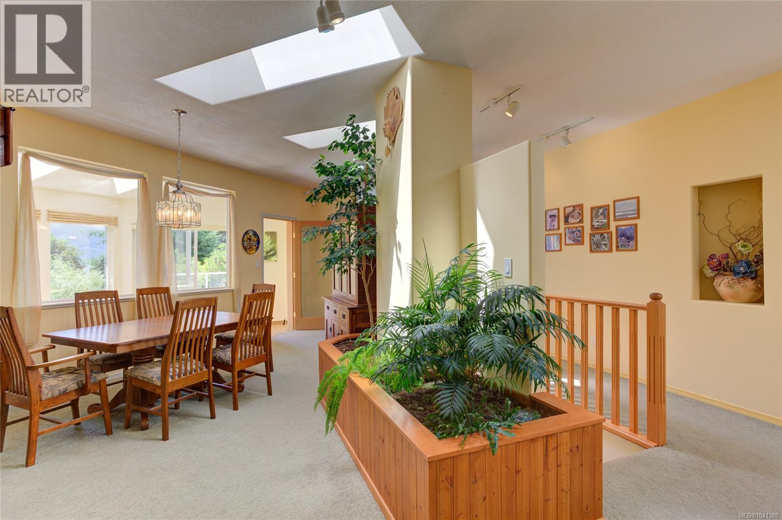 10164 Youbou Rd Property Photo 12