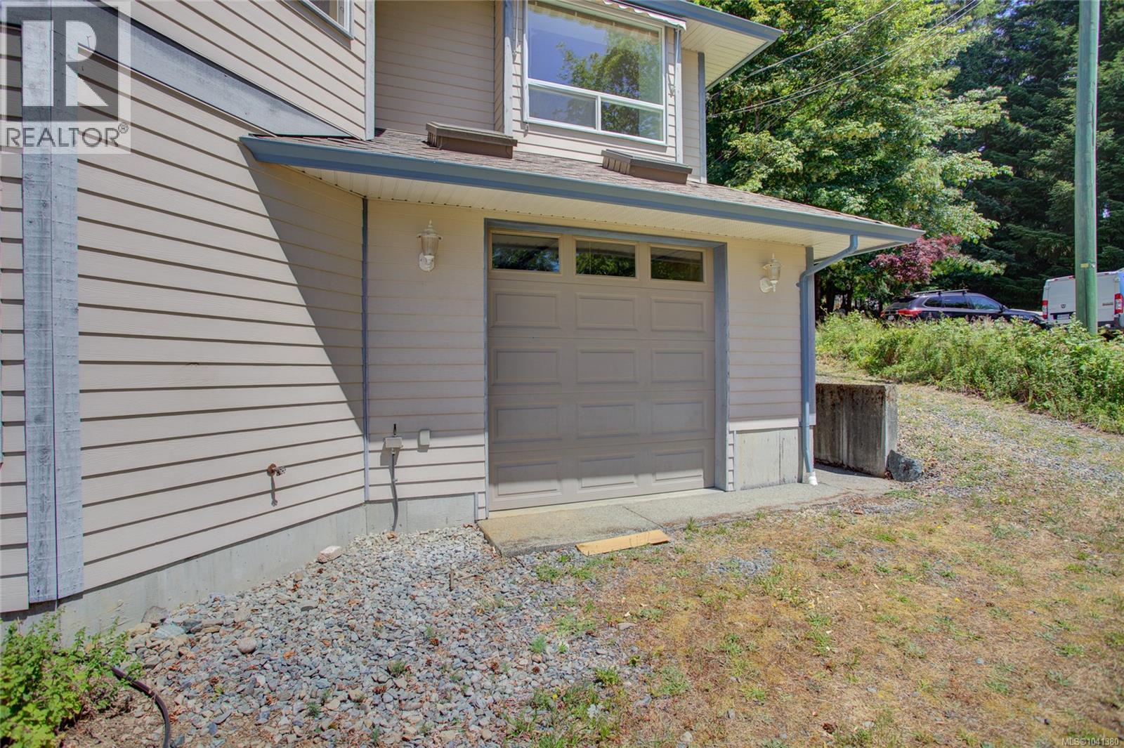10164 Youbou Rd Property Photo 29
