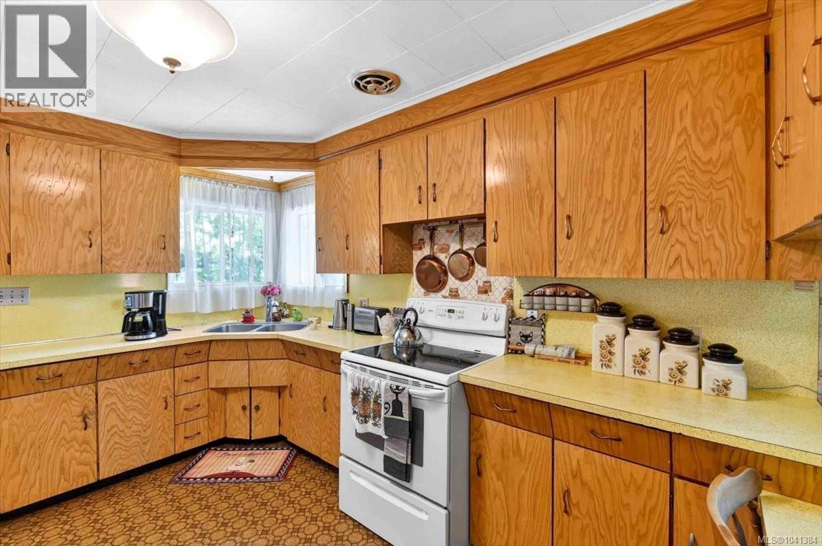 7874 Beaver Creek Rd Property Photo 5