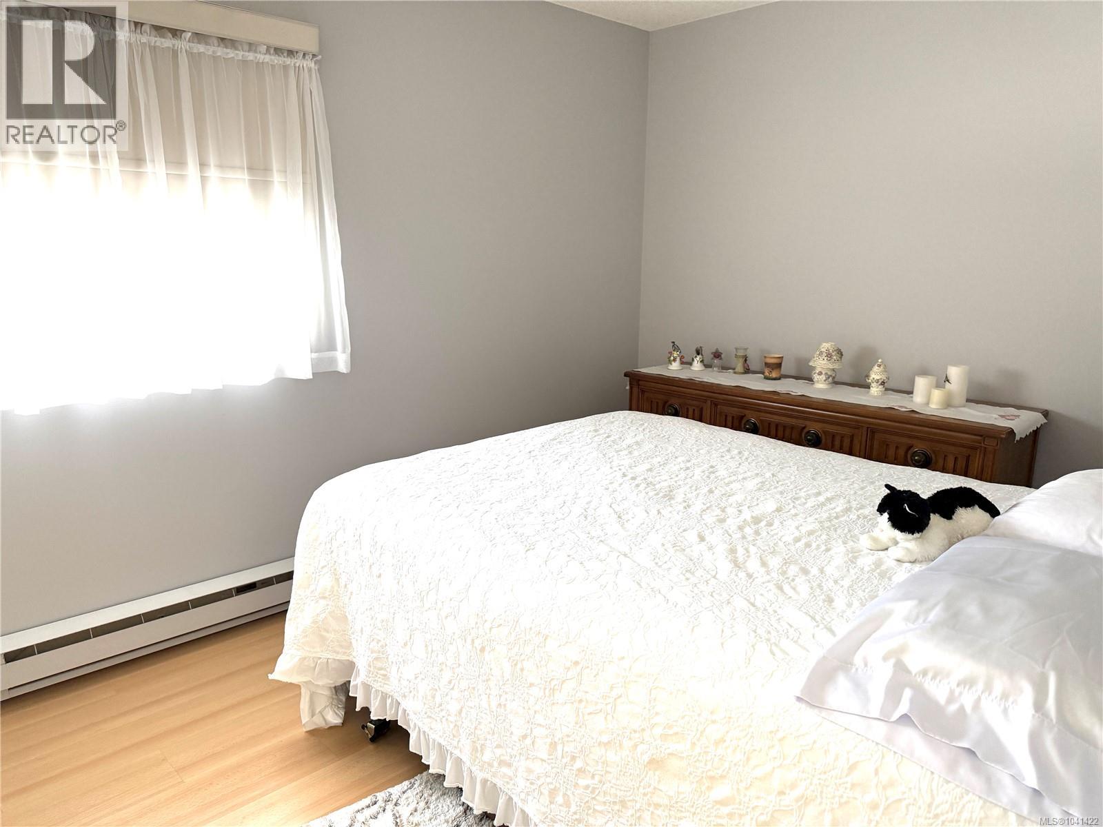 6131 Drinkwater Rd Property Photo 21