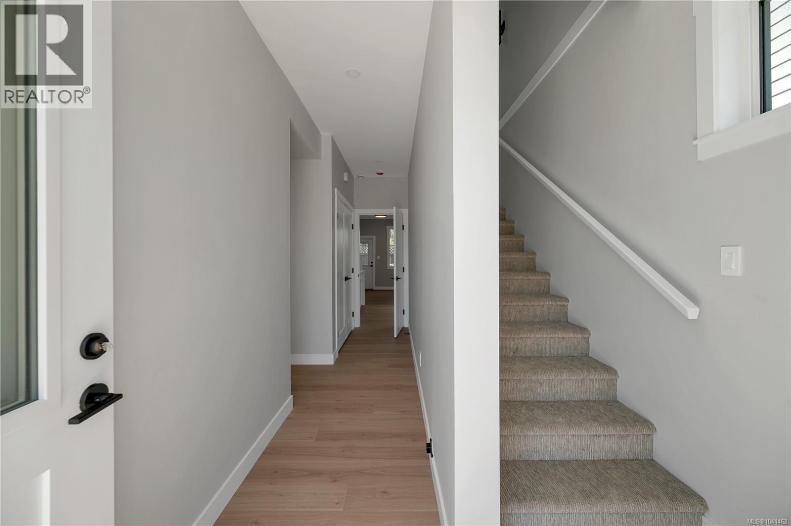 2022b Galerno Rd Property Photo 3
