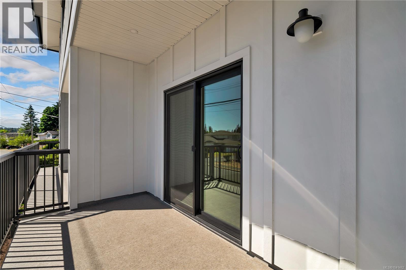 2022b Galerno Rd Property Photo 18