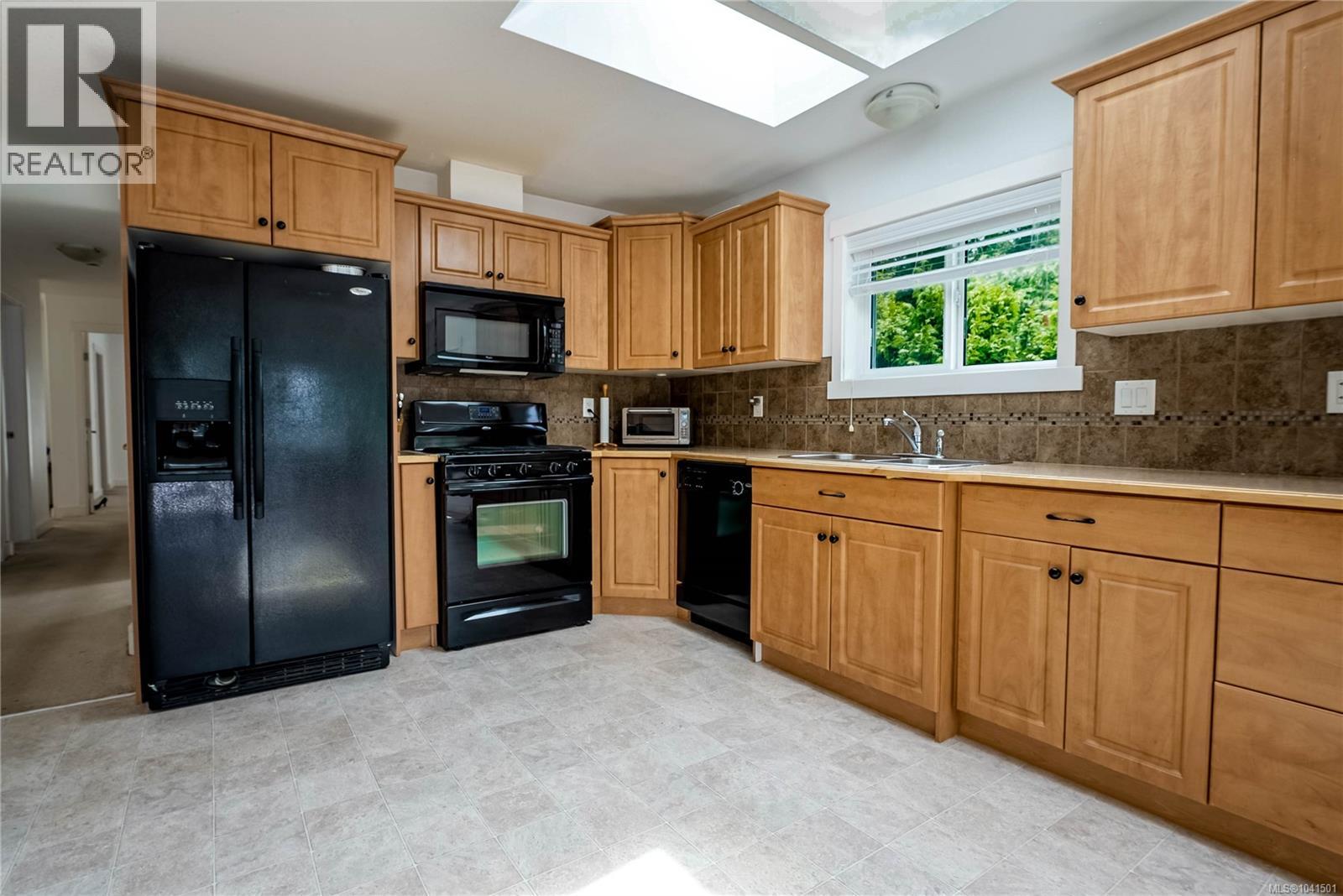 113 Seagirt Rd Property Photo 6
