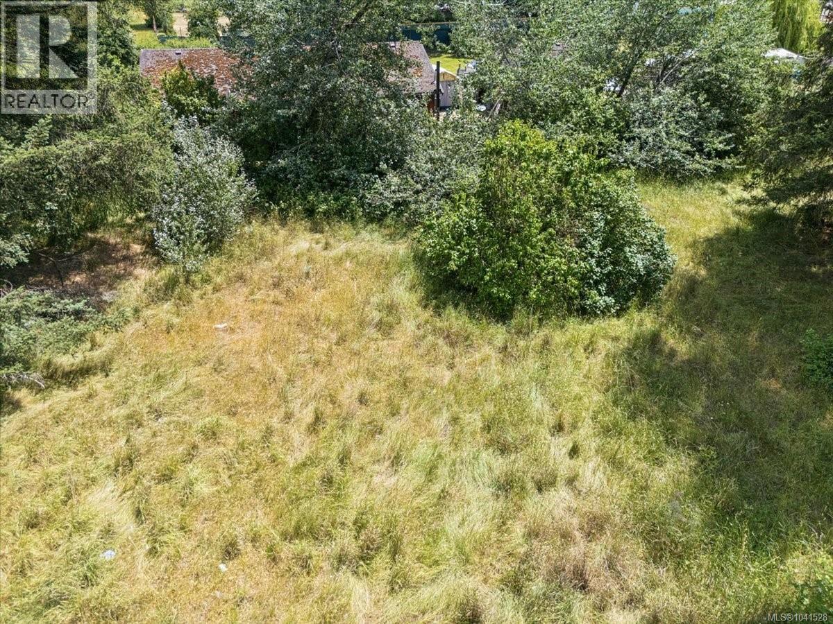 1520 Frew Rd Property Photo 4