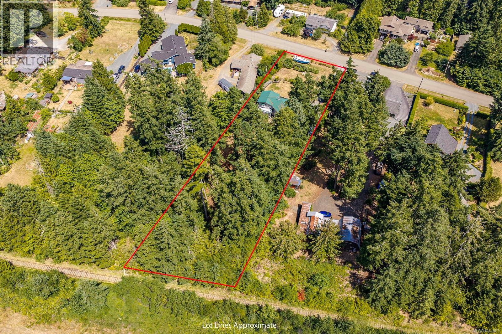 4530 Thompson Clarke Dr E Property Photo 2
