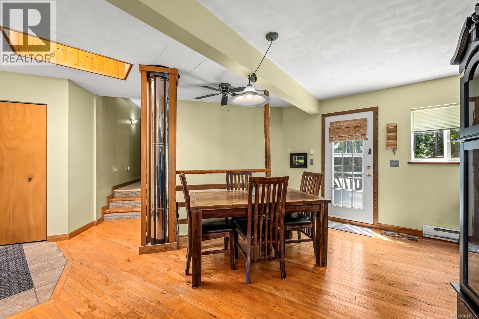 4530 Thompson Clarke Dr E Property Photo 10