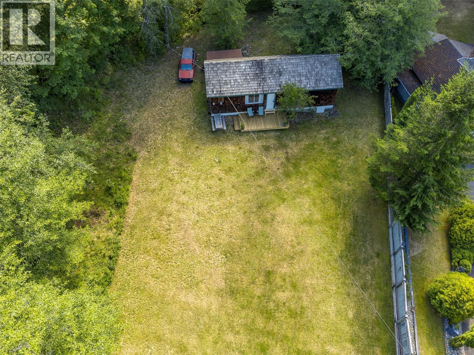 706 Delta Dr Property Photo 21