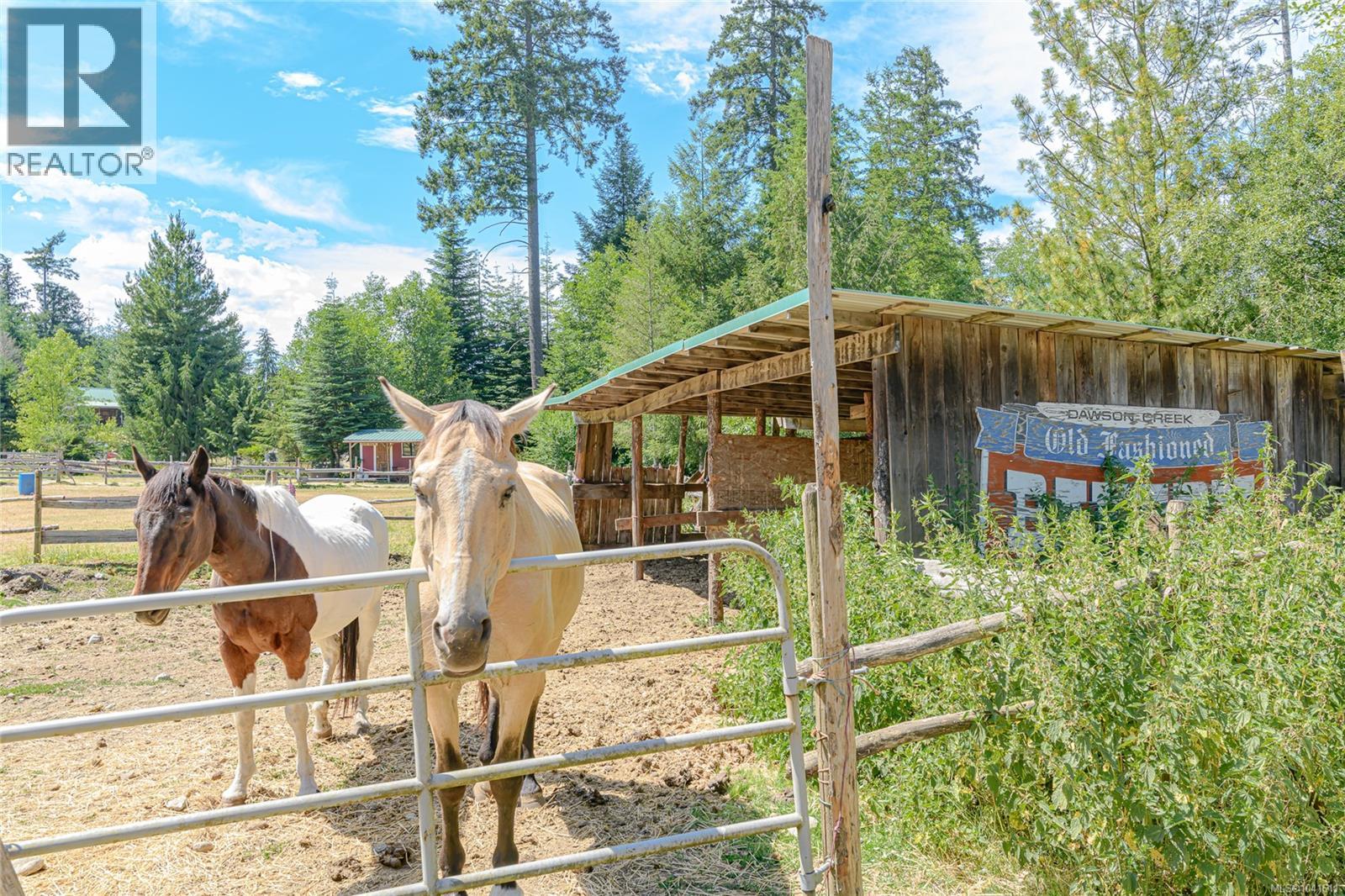1890 Sooke Lake (Off) Rd
