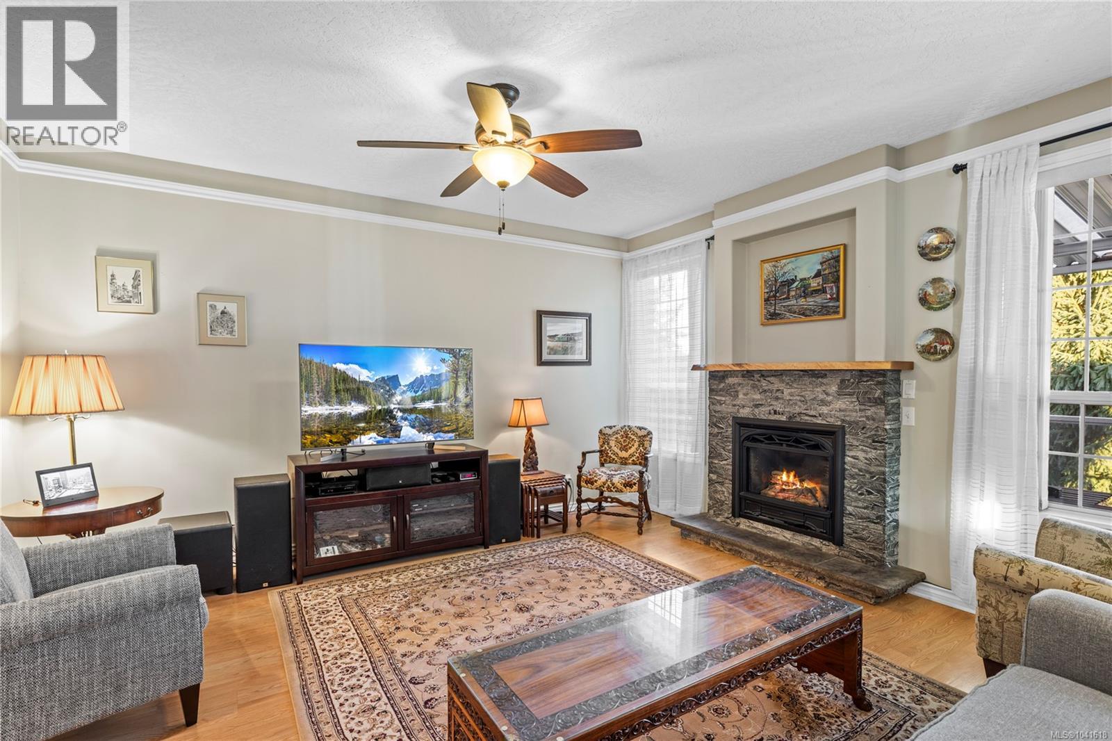 45 2979 River Rd Property Photo 17