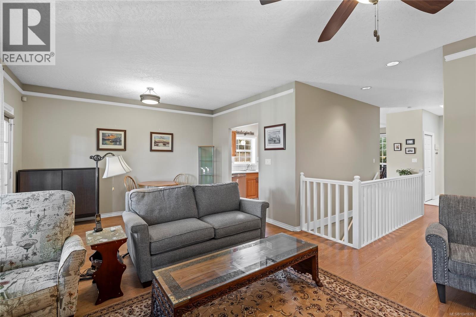 45 2979 River Rd Property Photo 18