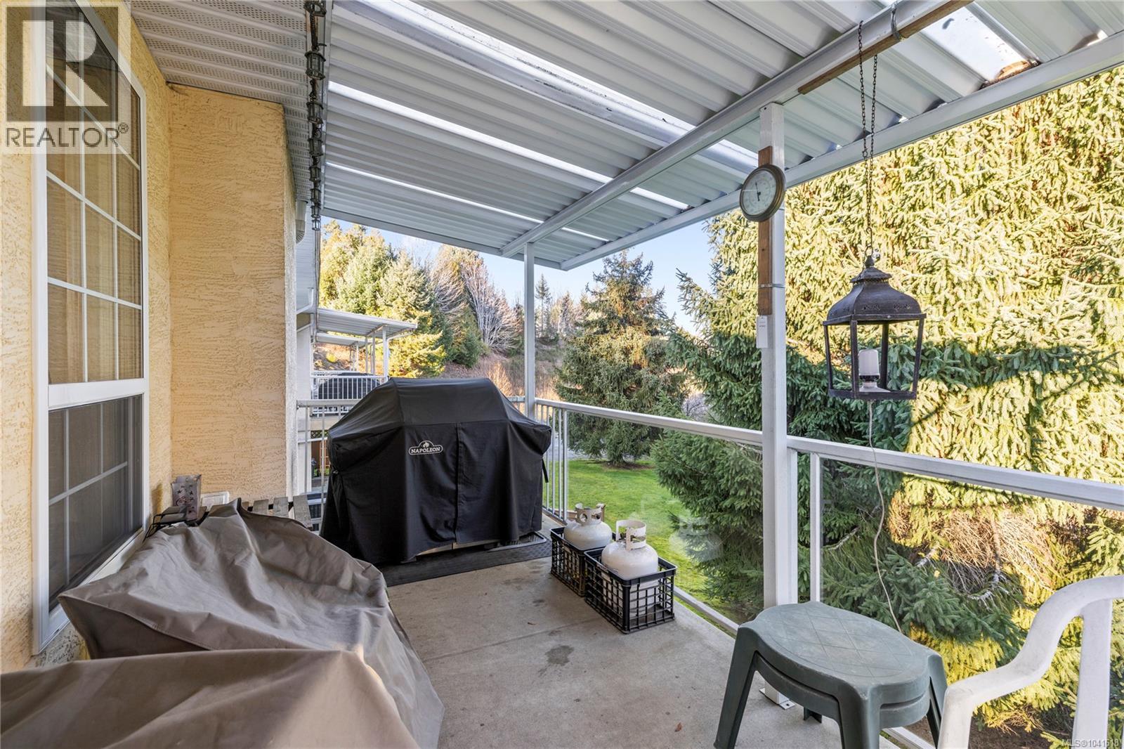 45 2979 River Rd Property Photo 20