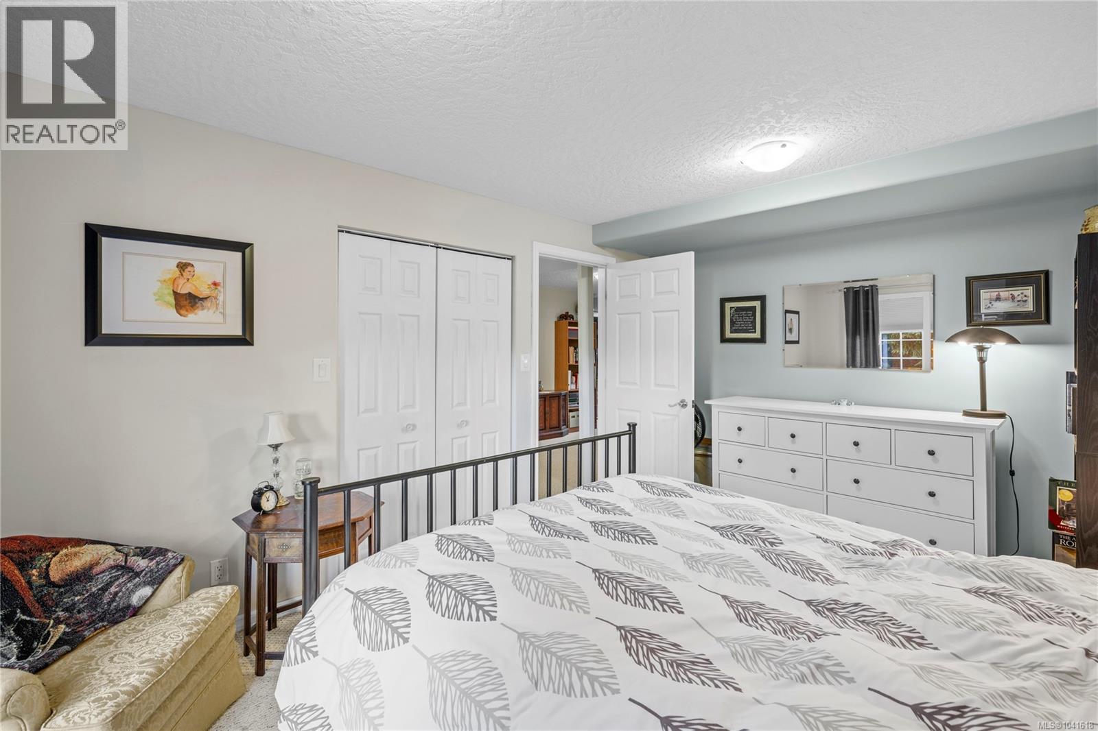 45 2979 River Rd Property Photo 32