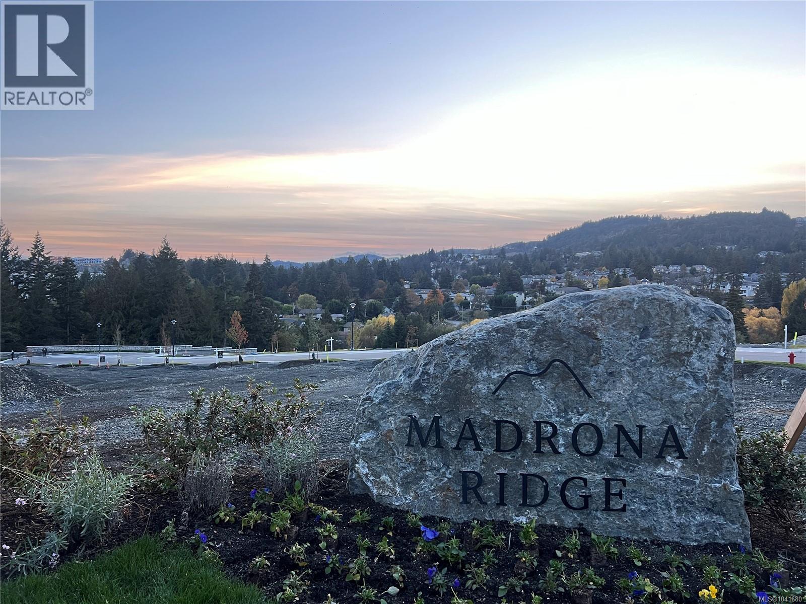 750 Madrona Ridge Property Photo 1