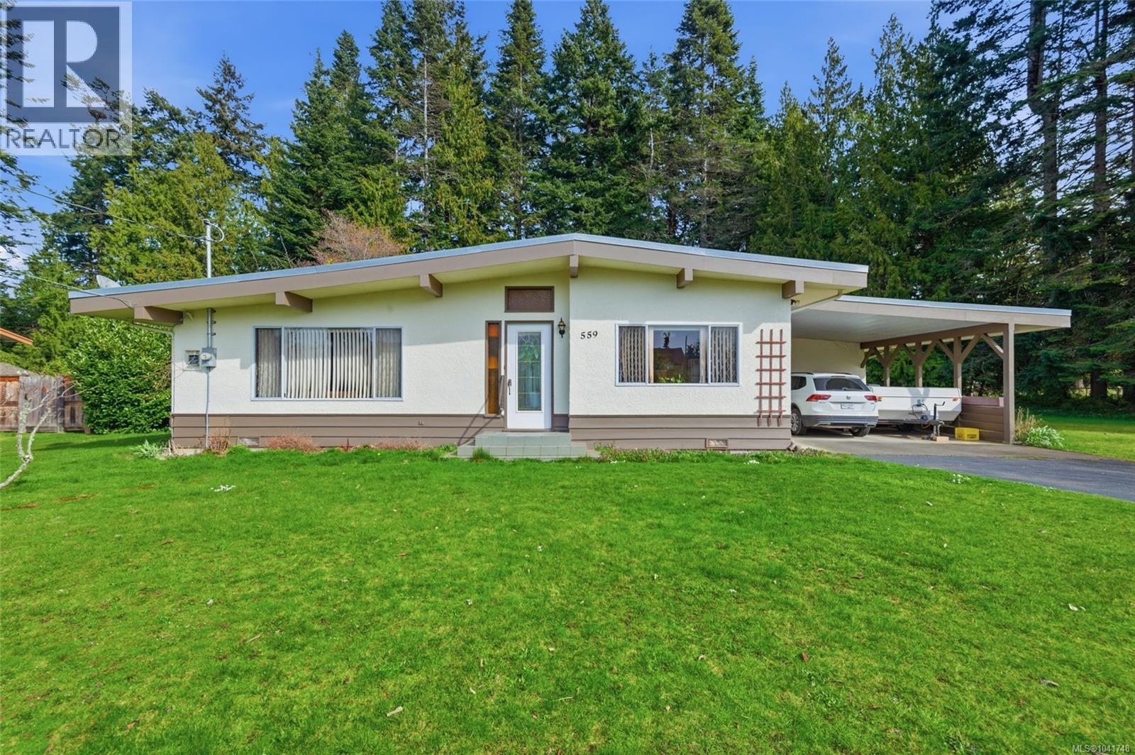 559 Johnstone Rd Property Photo 1