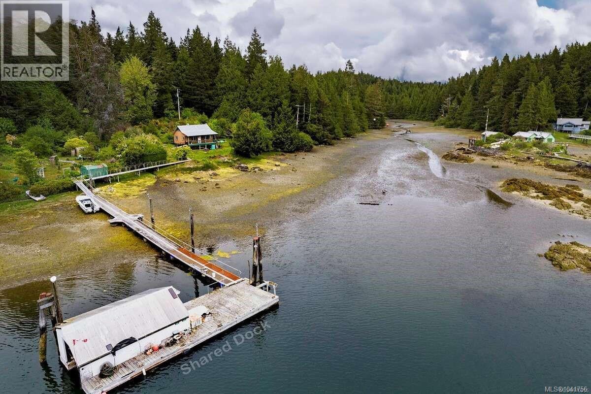 326 Grappler Inlet Property Photo 16