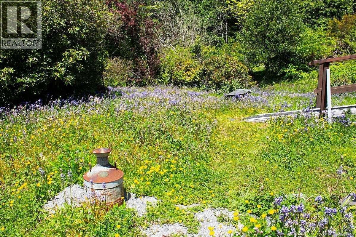 326 Grappler Inlet Property Photo 20