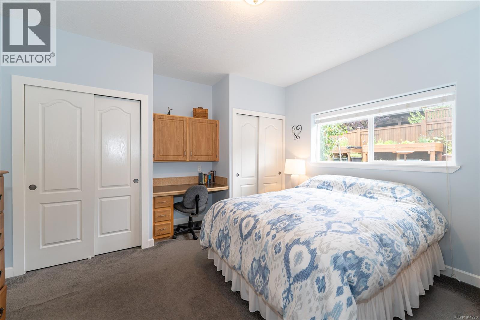 3023 Oak St Property Photo 17