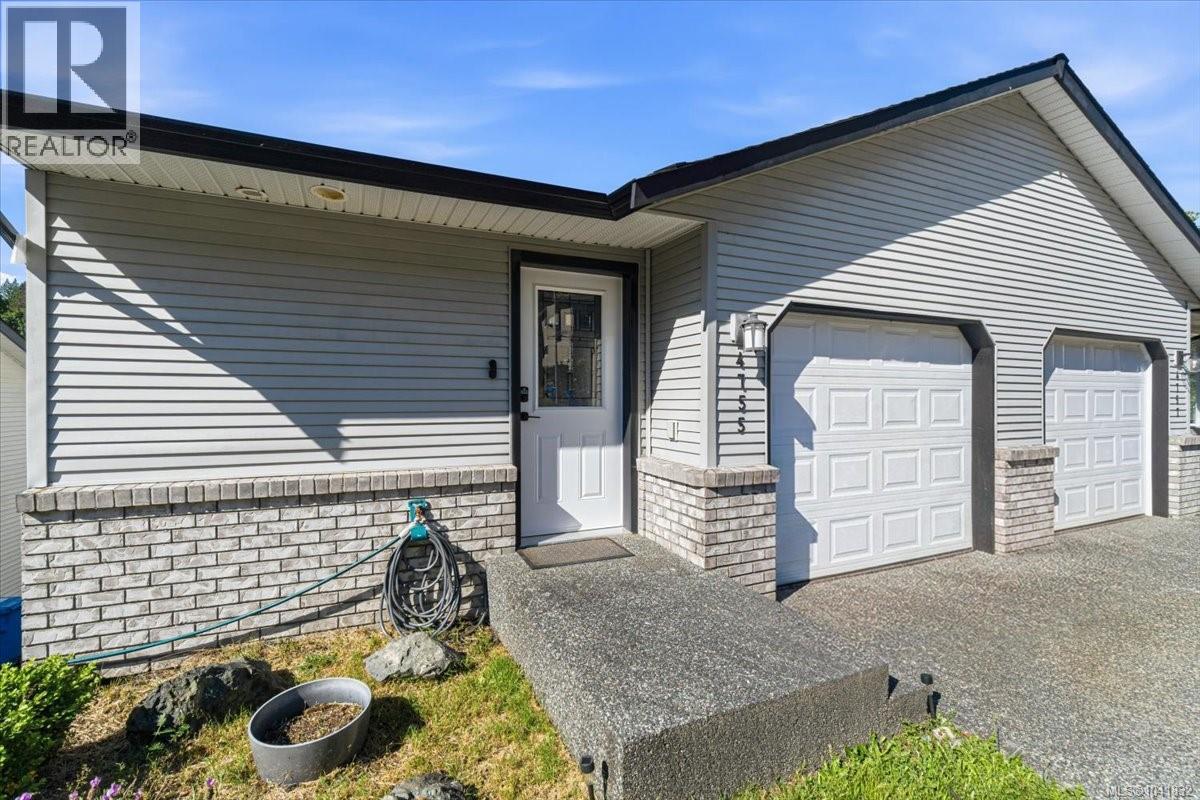 4755 Fairbrook Cres Property Photo 26