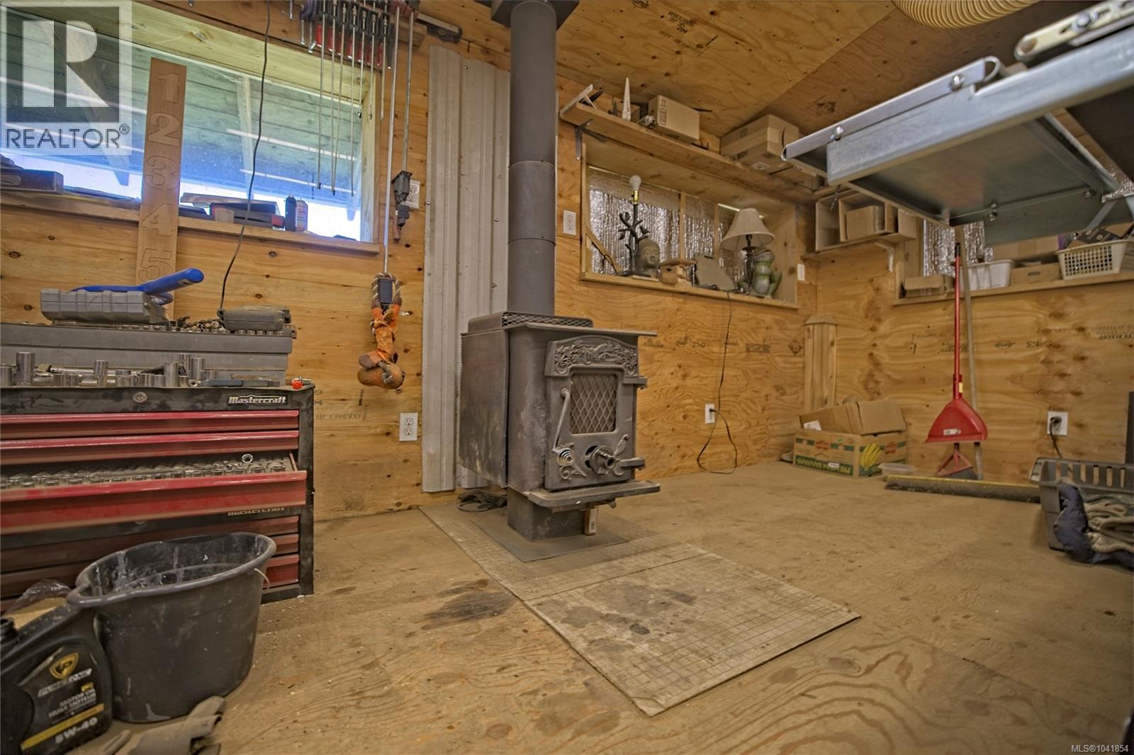 378 Rainbow Rd Property Photo 16