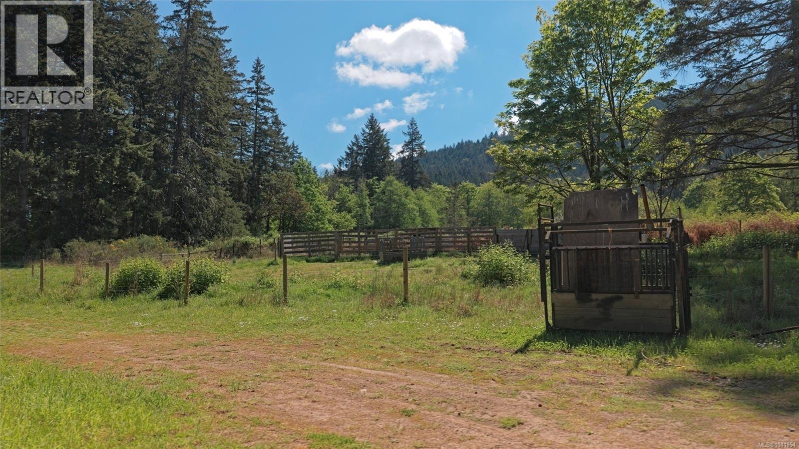 378 Rainbow Rd Property Photo 38