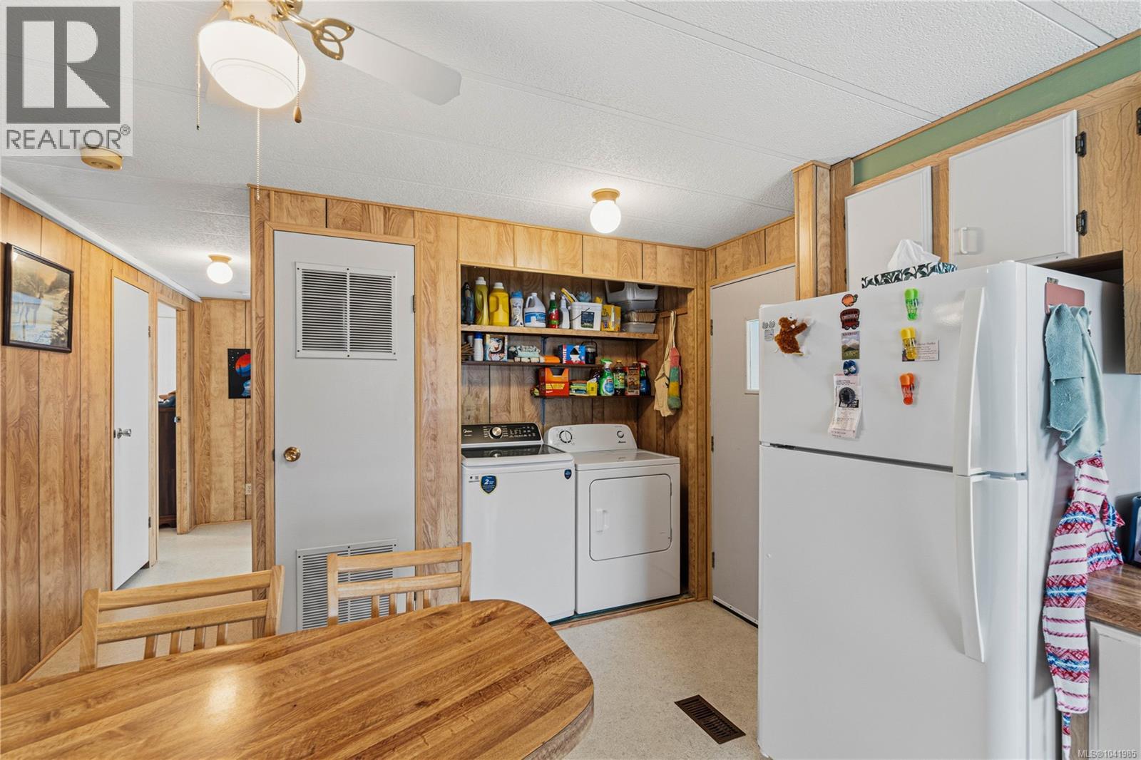 15 4935 Broughton St Property Photo 8