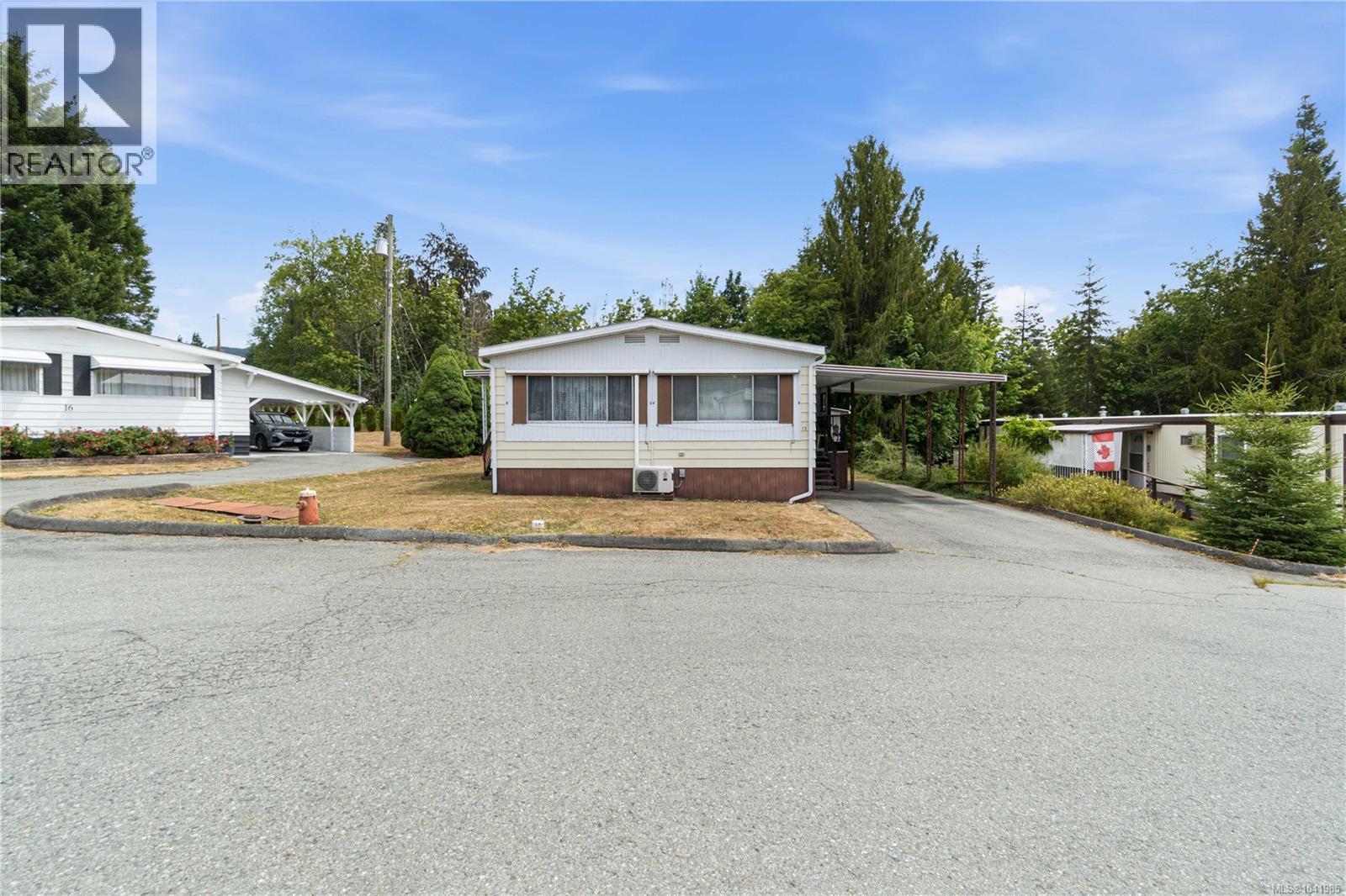 15 4935 Broughton St Property Photo 25