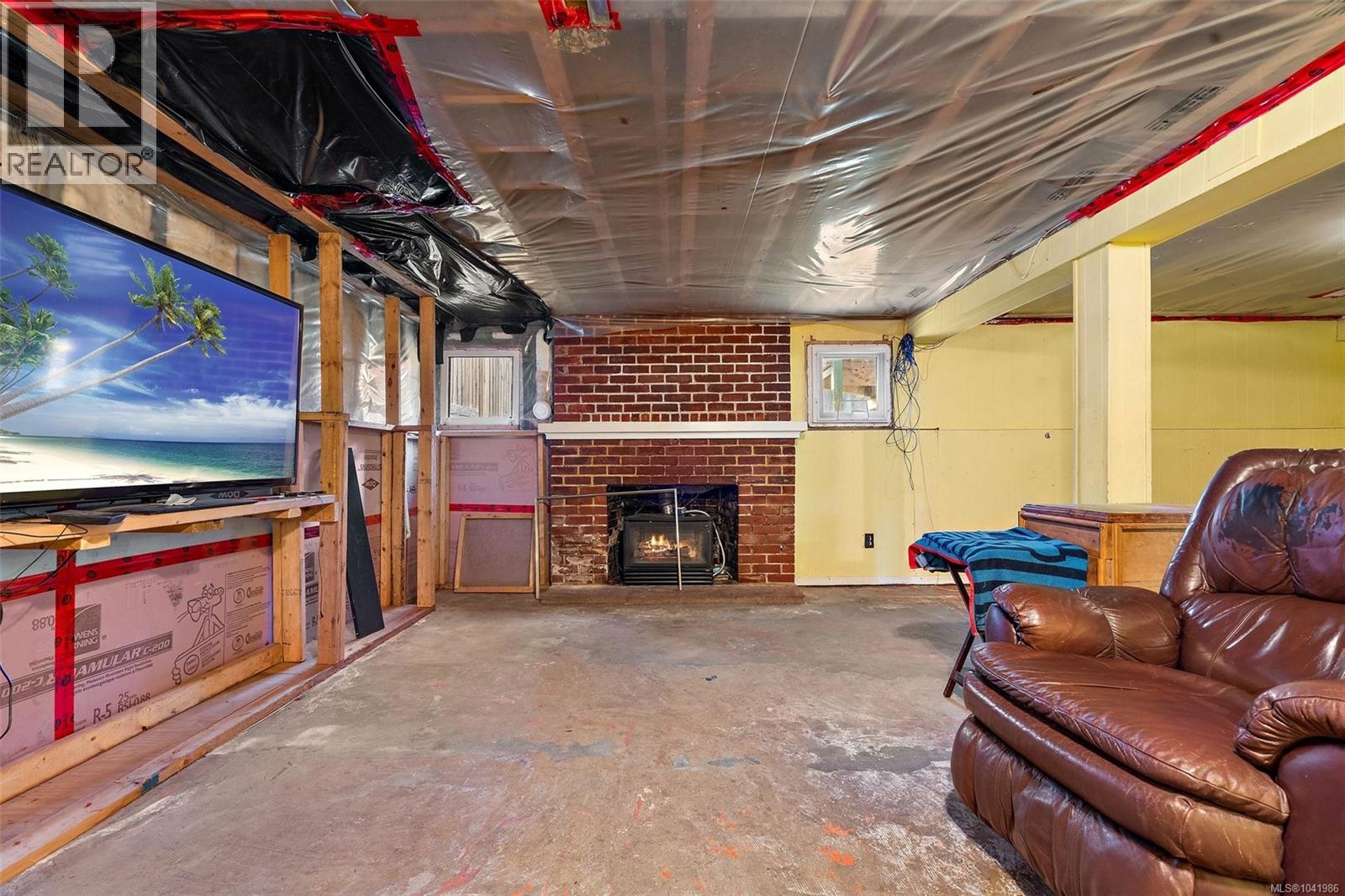 6484 Sooke Rd Property Photo 32