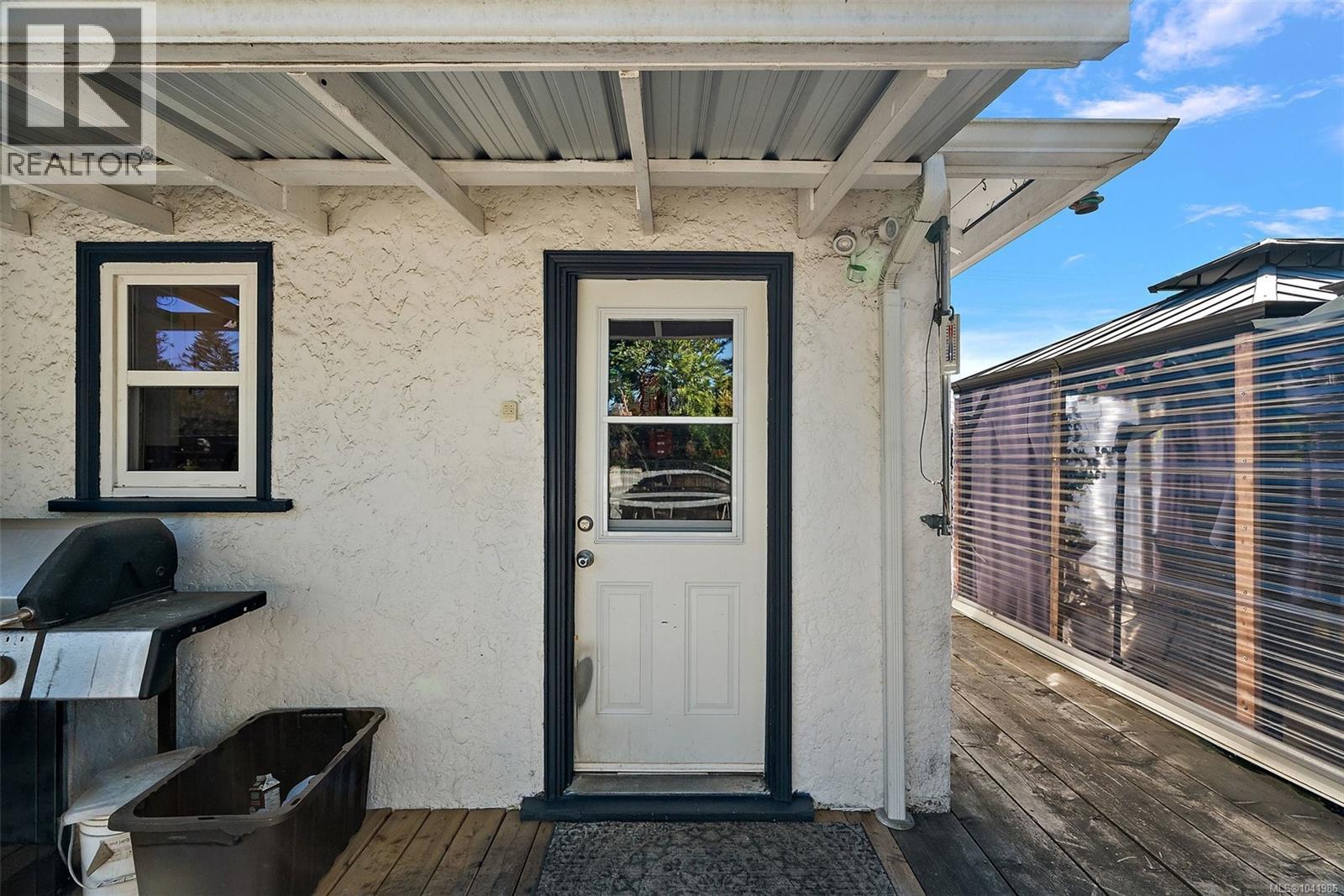 6484 Sooke Rd Property Photo 37