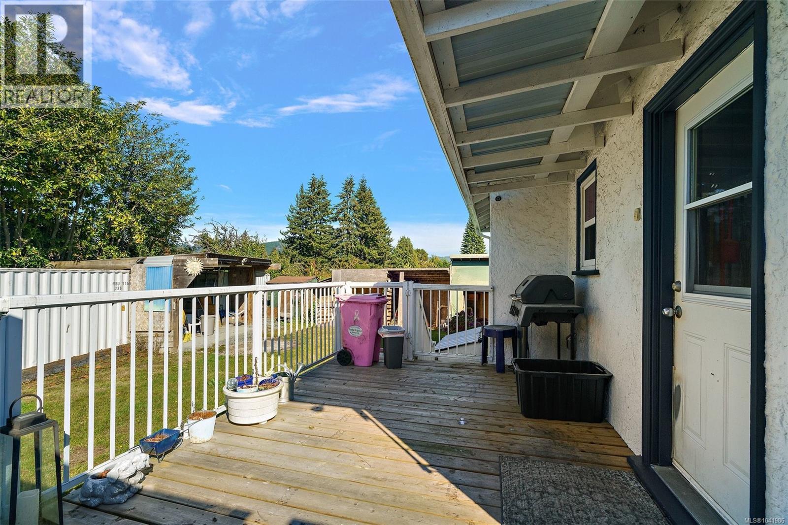 6484 Sooke Rd Property Photo 38