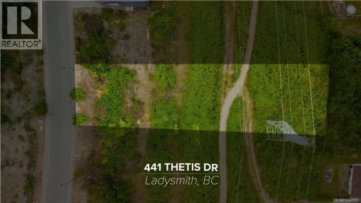 441 Thetis Dr Property Photo 2